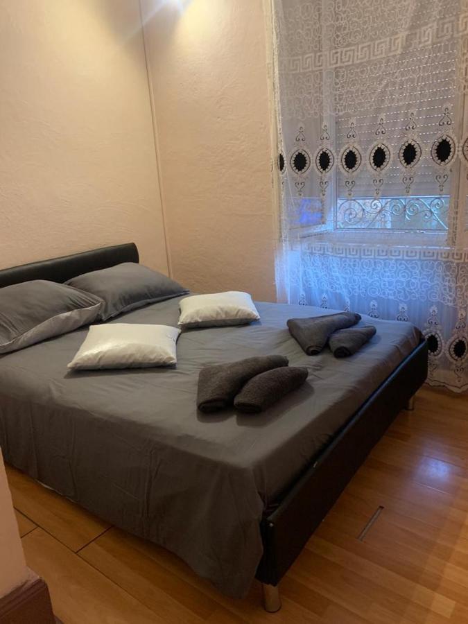 D&G Appartement แบลฟอร์ ภายนอก รูปภาพ